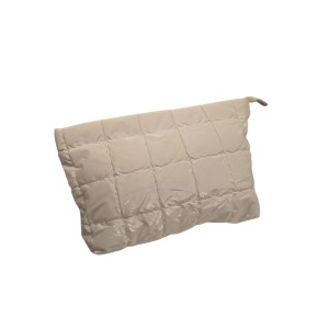 NÉCESSAIRE LUXUOSA ACOLCHOADA